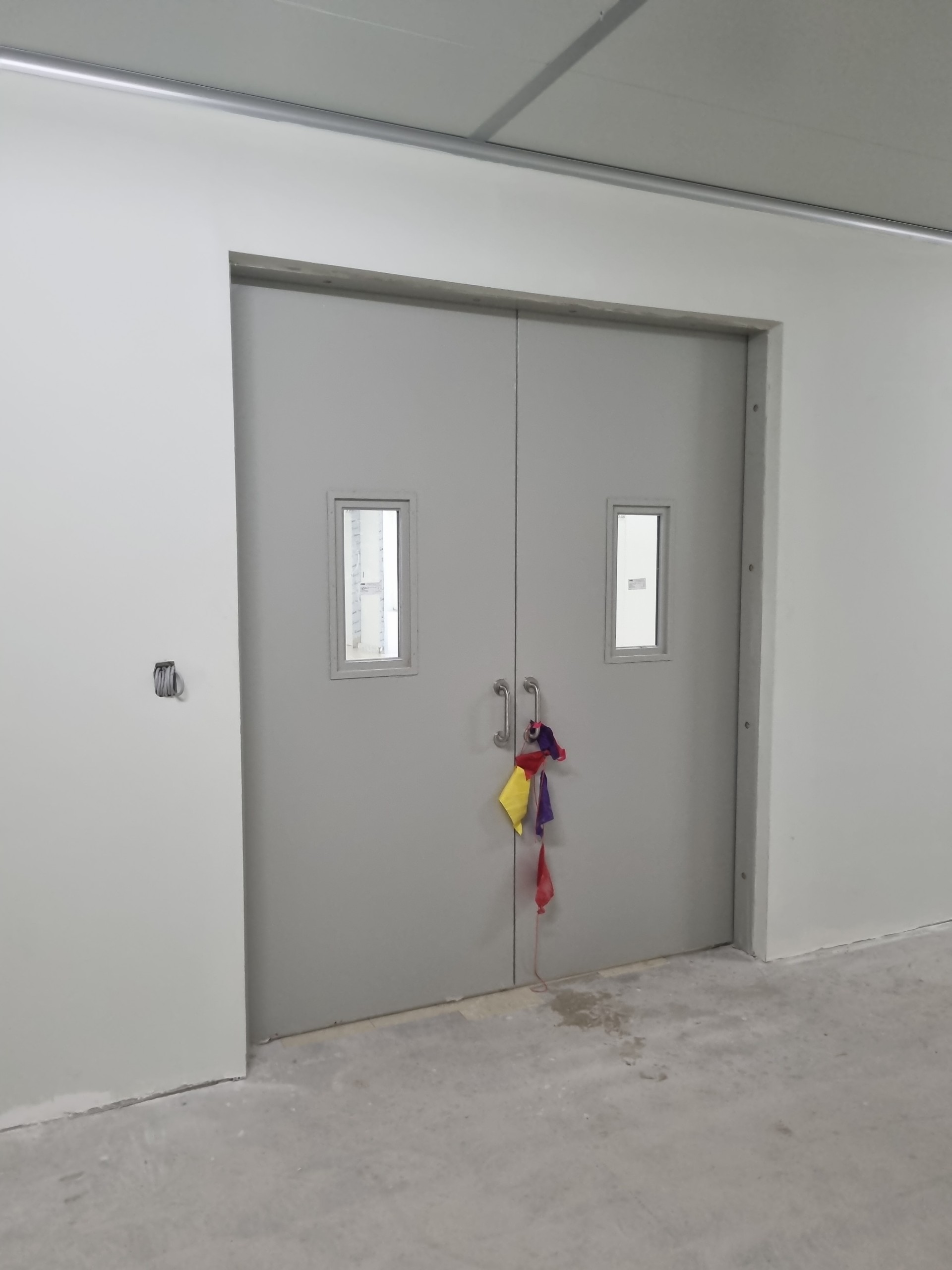 Cửa thép chống cháy 2 cánh - Ảnh 4